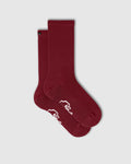 FINGERSCROSSED Classic Merlot – Radsocken in Weinrot
