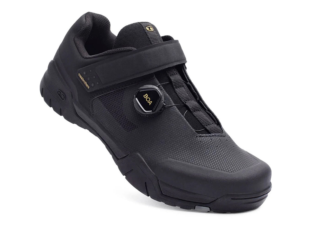 Crankbrothers Mallet E BOA + Strap MTB-Klickschuh in Black/Gold – Vorderansicht