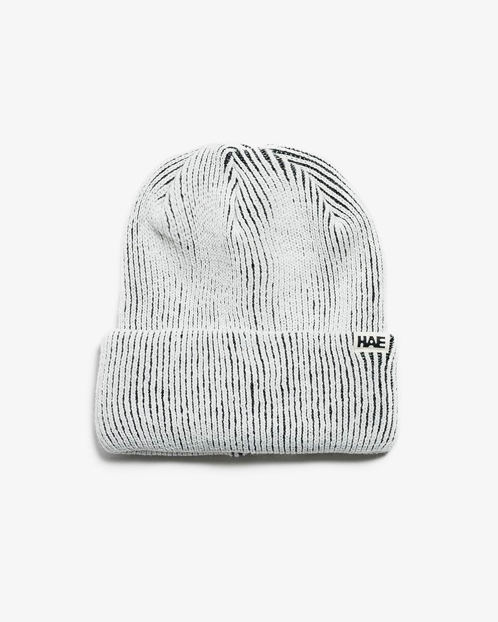 HAE Trailblazer Beanie in Weiß/Schwarz – Herstellerfoto