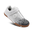 Crankbrothers Stamp BOA + Strap Flatpedal-Schuh in White/Black Splatter – schräg von vorn
