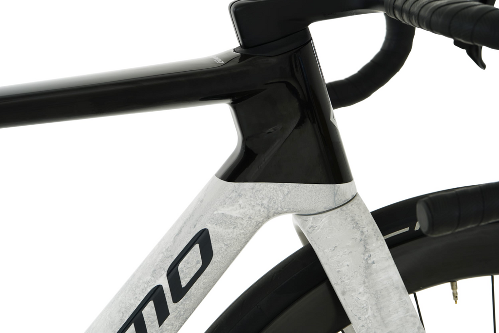 MEGAMO PULSE 02 RENNRAD ROADBIKE FORCE