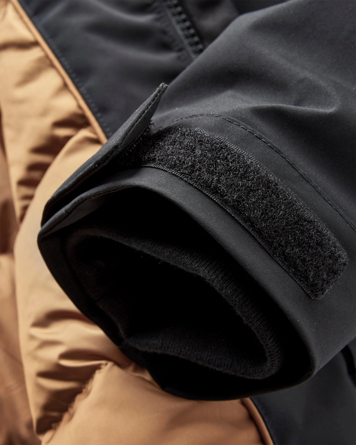 Passenger Baltic Recycled 2.0 Parka in Schwarz – weitere Ansicht